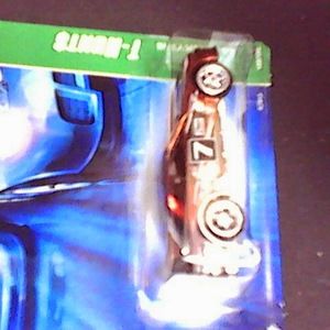 Meet your Posher, Russell